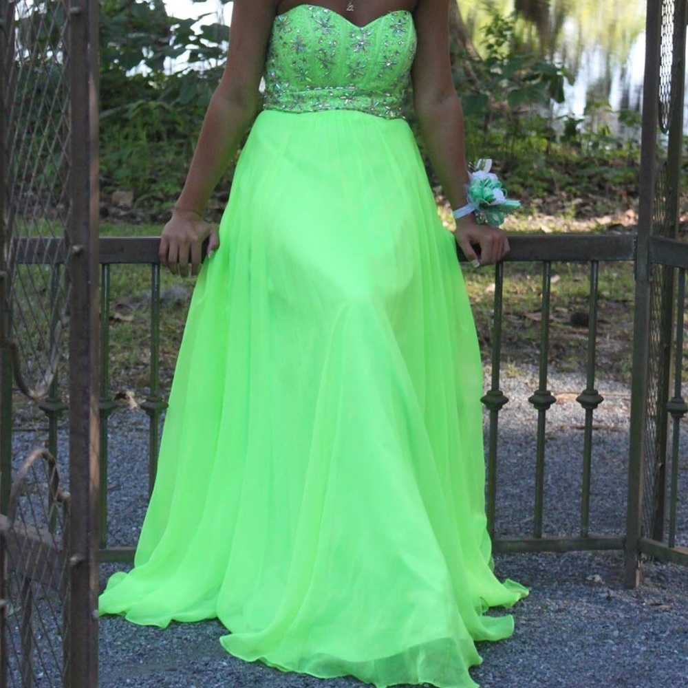 Neon green prom/formal dress